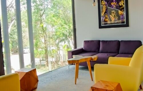 Lounge Bar